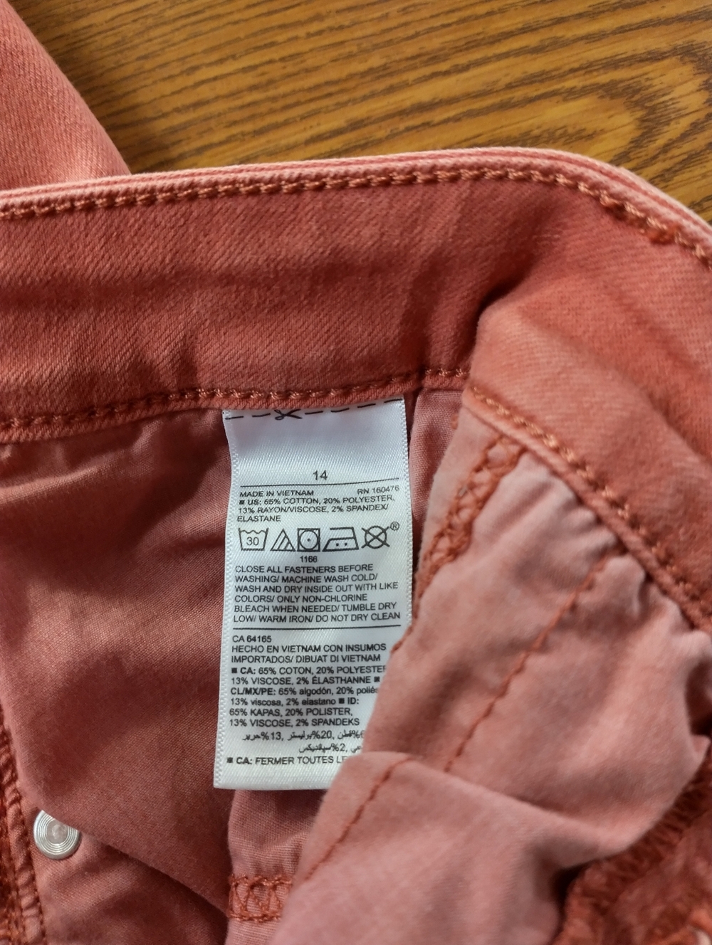 Old Navy Rust Colored Denim - Picture 3 of 7